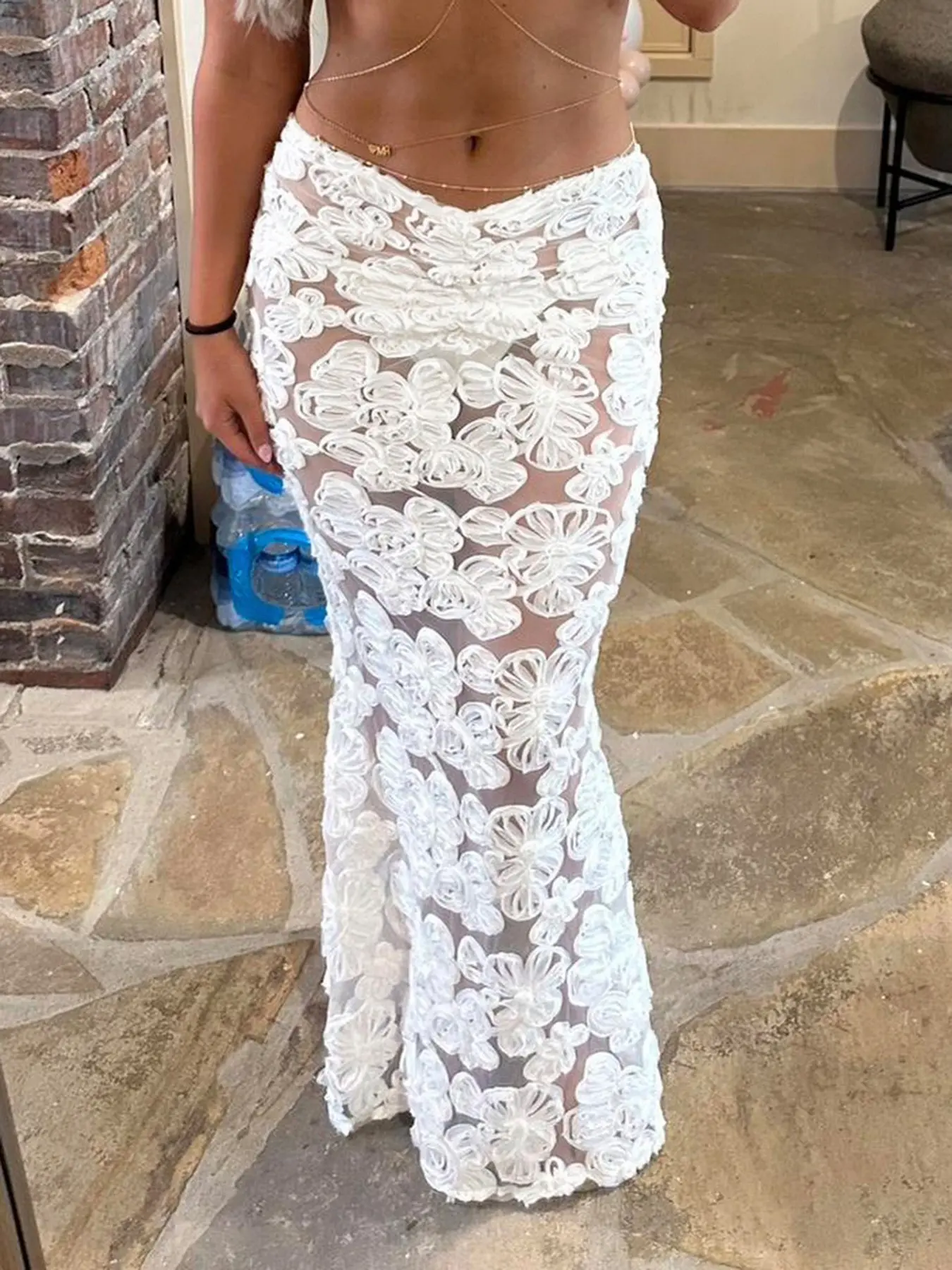 Fashion Sheer Lace Fish Tail Women Skirt, 3D Flower Mesh Patchwork Midi Dress, Transparent Netting Design, Perfect for Vacation Style