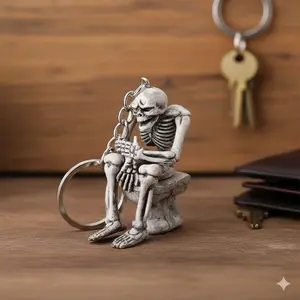 Unique Gothic Skull Keychain, Zinc Alloy Prank Gift for Him, Mini Retro Car Accessory, Funny Halloween Charm, Durable Metal Keyring for Motorcycle Lovers, Quirky Social Giveaway, Anti-Rust Design