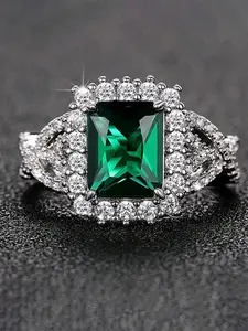 1 PC Classical Green Cubic Zirconia Ring Elegant Engagement Ring For Women For Wedding Engagement Party Jewelry Valentine's Day Gift
