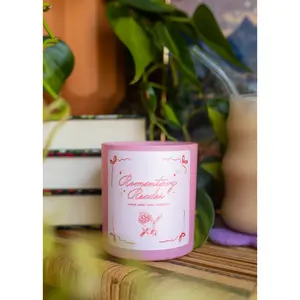 romantasy reader candle