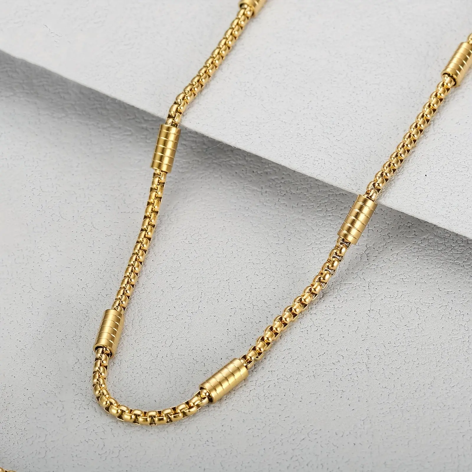 18K Gold-plated Simple Hip-hop Bamboo Square Pearl Chain Cuban Chain Stainless Steel Necklace, Length 60CM, Suitable for Both Men and Women, Fashionable To Match with Accessories, Gold Statement Chain, Unisex Jewelry, Geometric