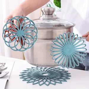 Set of 3 Silicone Trivet Mat - Non-Slip & Heat Resistant Modern Kitchen Hot Pads for Table & Countertop - Trivet for Hot Dishes, Turquoise