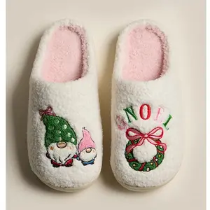 Gnome Noel Fuzzy Fleece Slipper