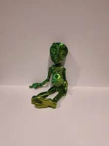 Alien Flexi Toy for Kids - Flexible Alien Design for Endless Fun & Creativity - Safe & Versatile Play for Indoor & Outdoor Use