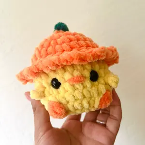 Crochet Duck with Pumpkin Hat