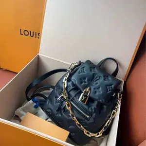 Pre-owned Louis Vuitton lv
