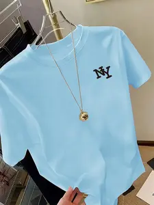 Women's Creative Iron-On Geometric Print Comfortable Casual Slight Stretch Fitted T-Shirt, Stylish Daily Wear, Perfect for All Seasons