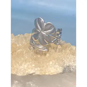 Four leaf clover spoon ring size 7.50 good luck band sterling silver women adj