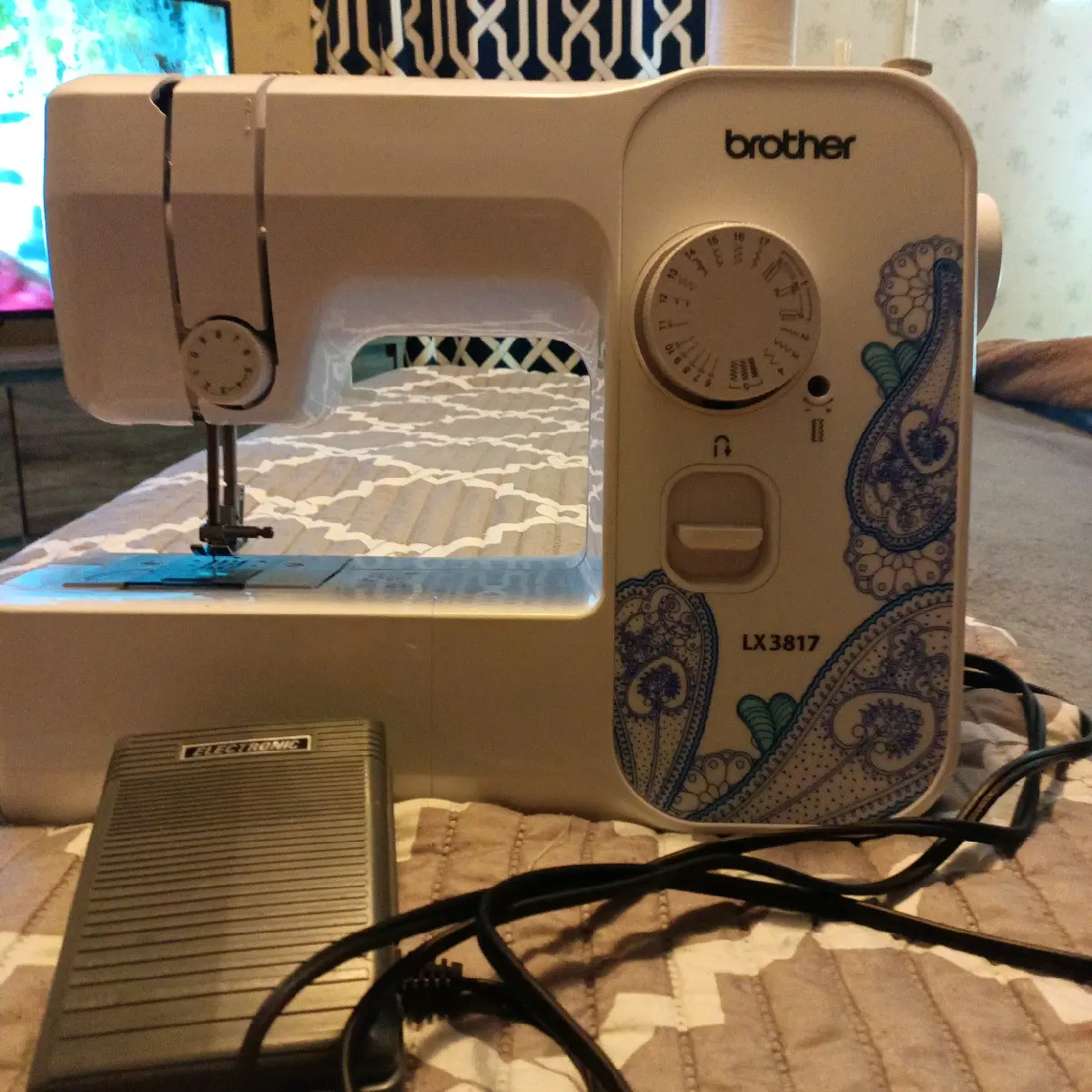 sewing machine