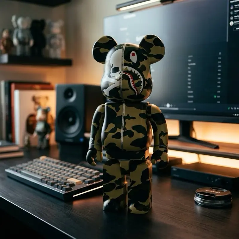 Be@rBRICK Bape Collectible Figure