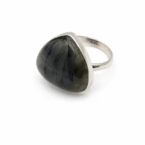 Yaya's One-of-a-Kind Labradorite Sterling Silver Ring - Size 9 - ID 131