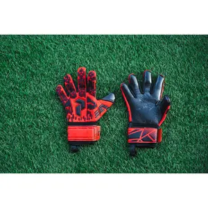 Peak Performance Apex red Goalkeeper Gloves