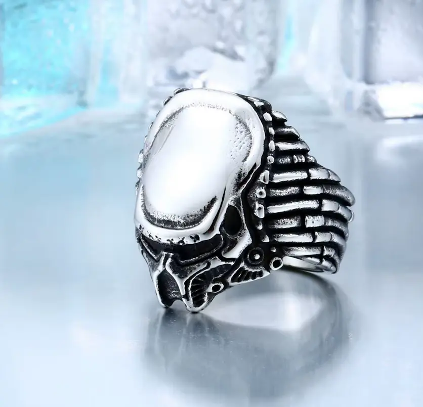 Men's Quality Titanium Steel Elder Predator Skull Retro Ring (Size 9-13)