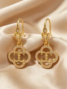 1 Pair 18K Gold Plated Copper Earrings with Zircon - Luxury CC Logo Four-leaf Clover Dangle Earrings for Women, Elegant Fashion Jewelry Gift