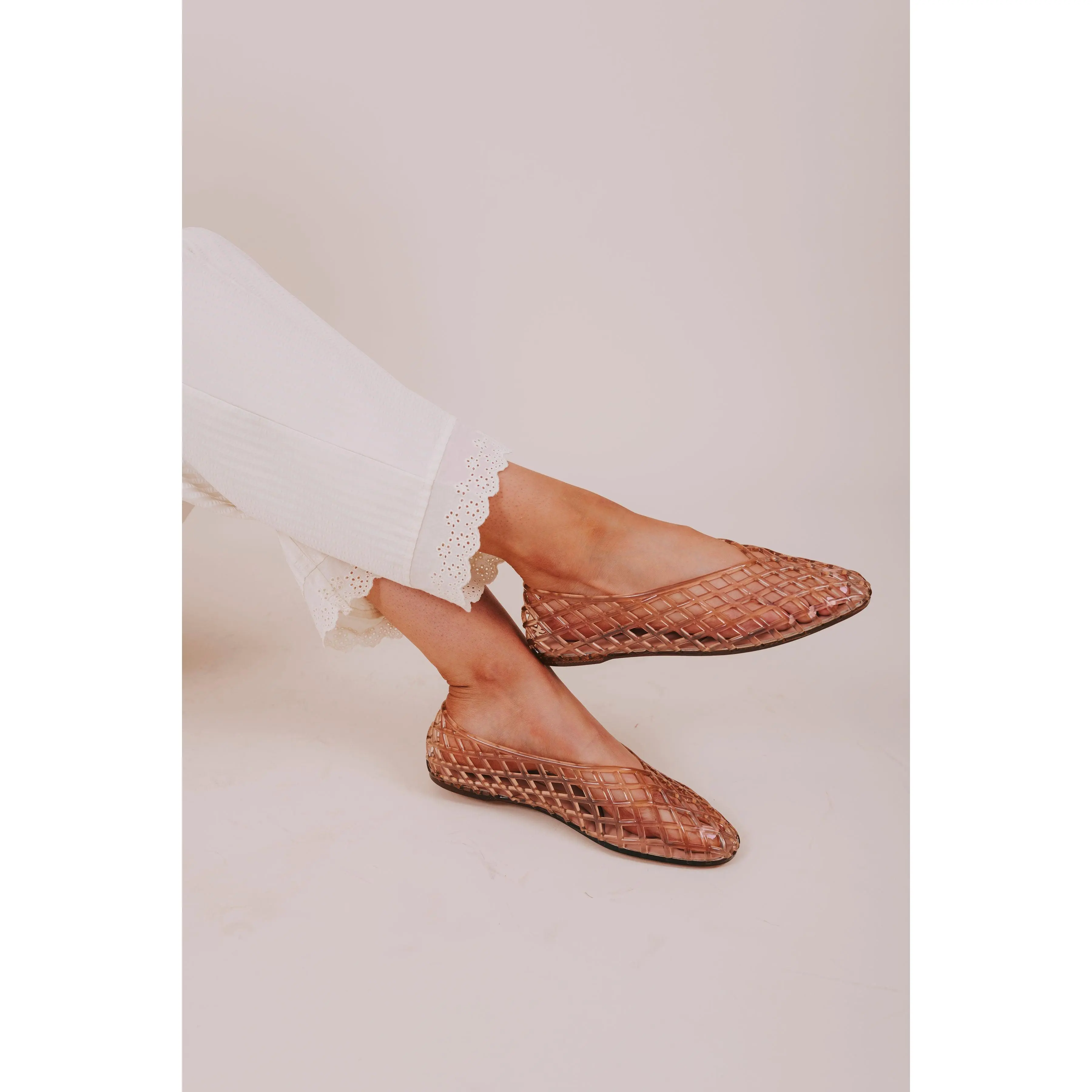 Dolce Vita Women's Casual Criss-Cross Jelly Shoes, Square Toe Ballet Flats with Padded Footbed