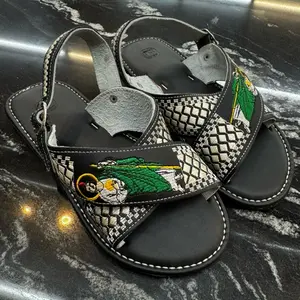 Huarache Cruzado San Judas Tadeo Negro Tejido Sandal