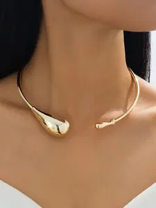 Exaggerated Alloy Teardrop Metal Necklace, Trendy Unisex Lockbone Chain, High-End Fashion Accessory, European Style, New Arrival, Droplet Pendant Necklace