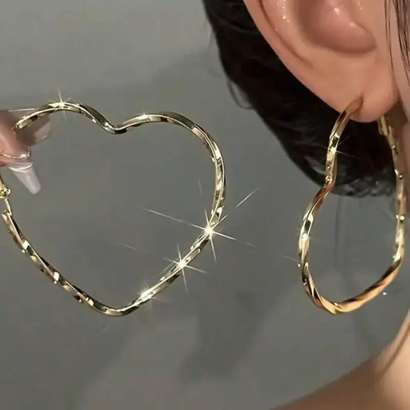 Pair of Heart Earrings, Fashionable Simple Jewelry Gift, Creative Party Keepsake, Versatile Birthday and Christmas Gift, Heart Shaped Earrings, Good Earrings
