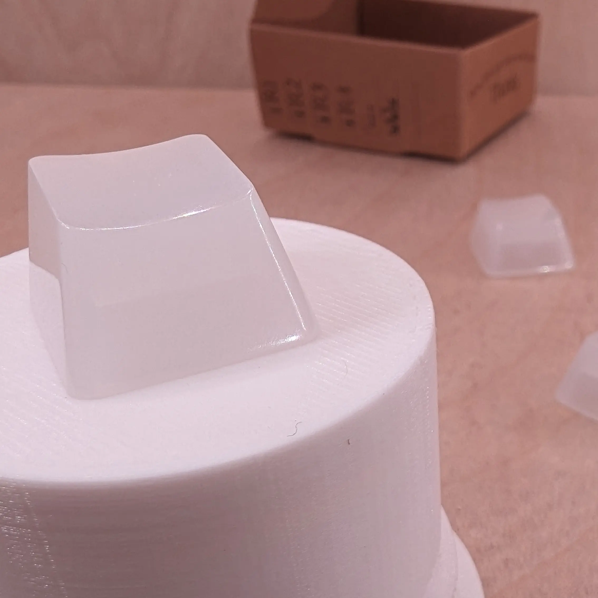 ResinKeyWorks White Blank 1U Accent Keycaps, Transparent Hand Polished Resin OEM Caps with MX stems