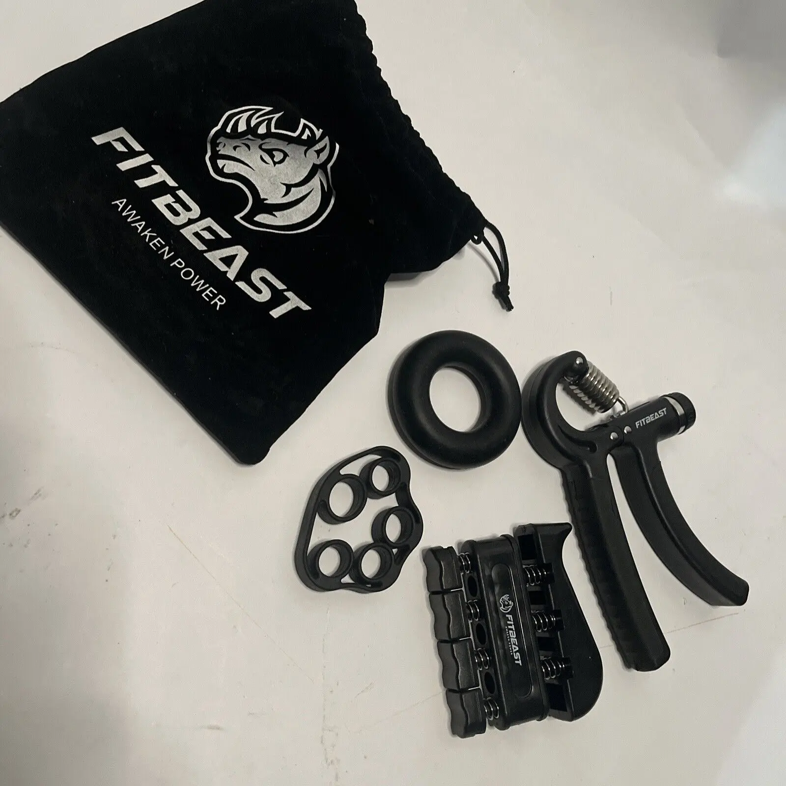 FitBeast Awaken Power 4-Piece Grip Strengthener with Bag - No brand