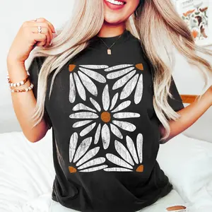 Charming Boho Daisy Botanical Vintage Cotton TShirt for Casual Women's Fashion