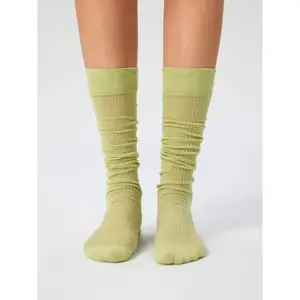Cider [3 colors, size One Size-One Size] Solid Loose Crew Socks
