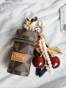 Luxury Checkered Lipstick Bag Charm Pendants, Pearl Cherry & Scarf Bag Chain Charms, Vintage Designer Style Bag Decoration Keychain, Practical Girly Bag Pendant for Backpack Purse, Ideal for Fashion Aesthetic & High Street Style Lovers
