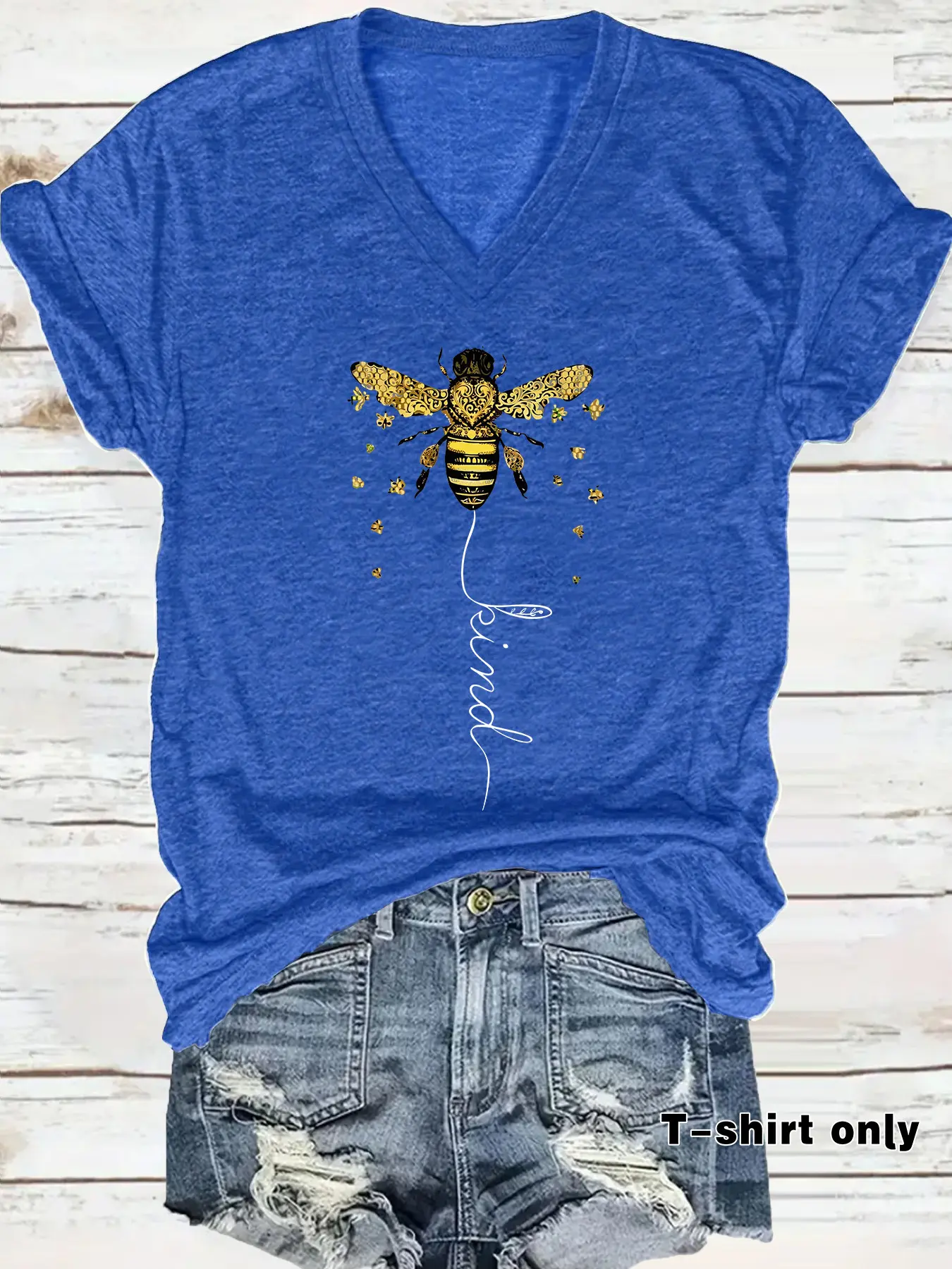 Women's Bee Print Casual Streetwear V-Neck Top, Beachy Tee, Short Sleeve Loose Fit, Medium Stretch, All Seasons Comfort, Non-Sheer Vacation Wear, Womenswear
