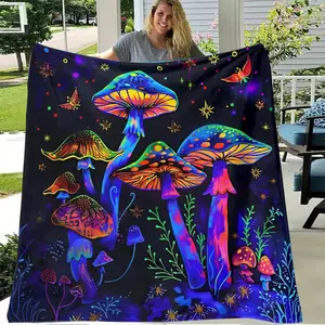 1Pc Neon Fantasy Glowing Mushrooms In Enchanted Forest Bohemian Style Lightweight Flannel Blanket - Digitally Printed Soft Warm All-Season Throw For Sofa, Bed, Travel & Camping - Hypoallergenic Mixed Colors, Mushroom Blanket, Sofa Cover, Whimsical Pattern