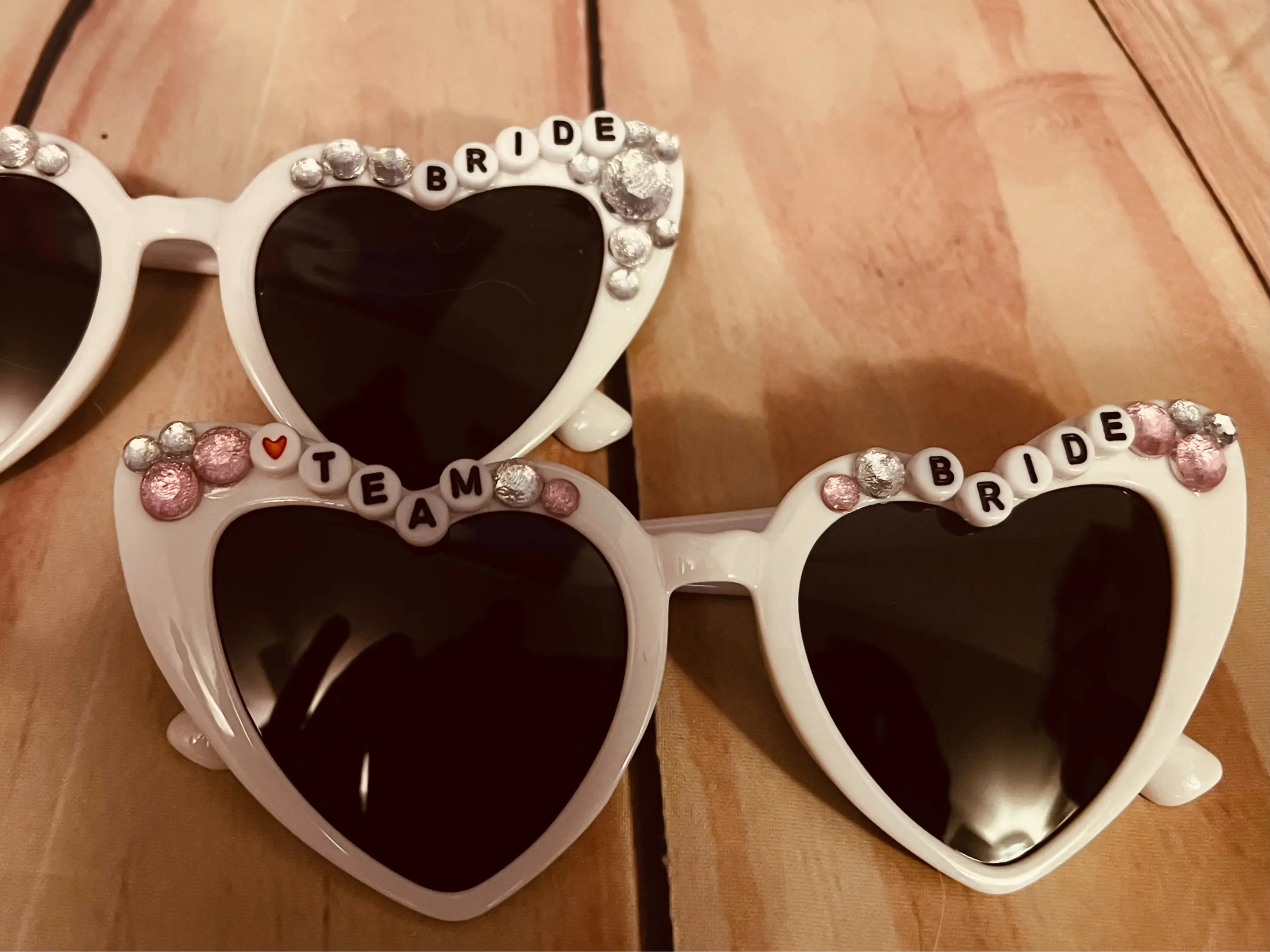 Bride & Bridesmaids Unisex Sunglasses Set