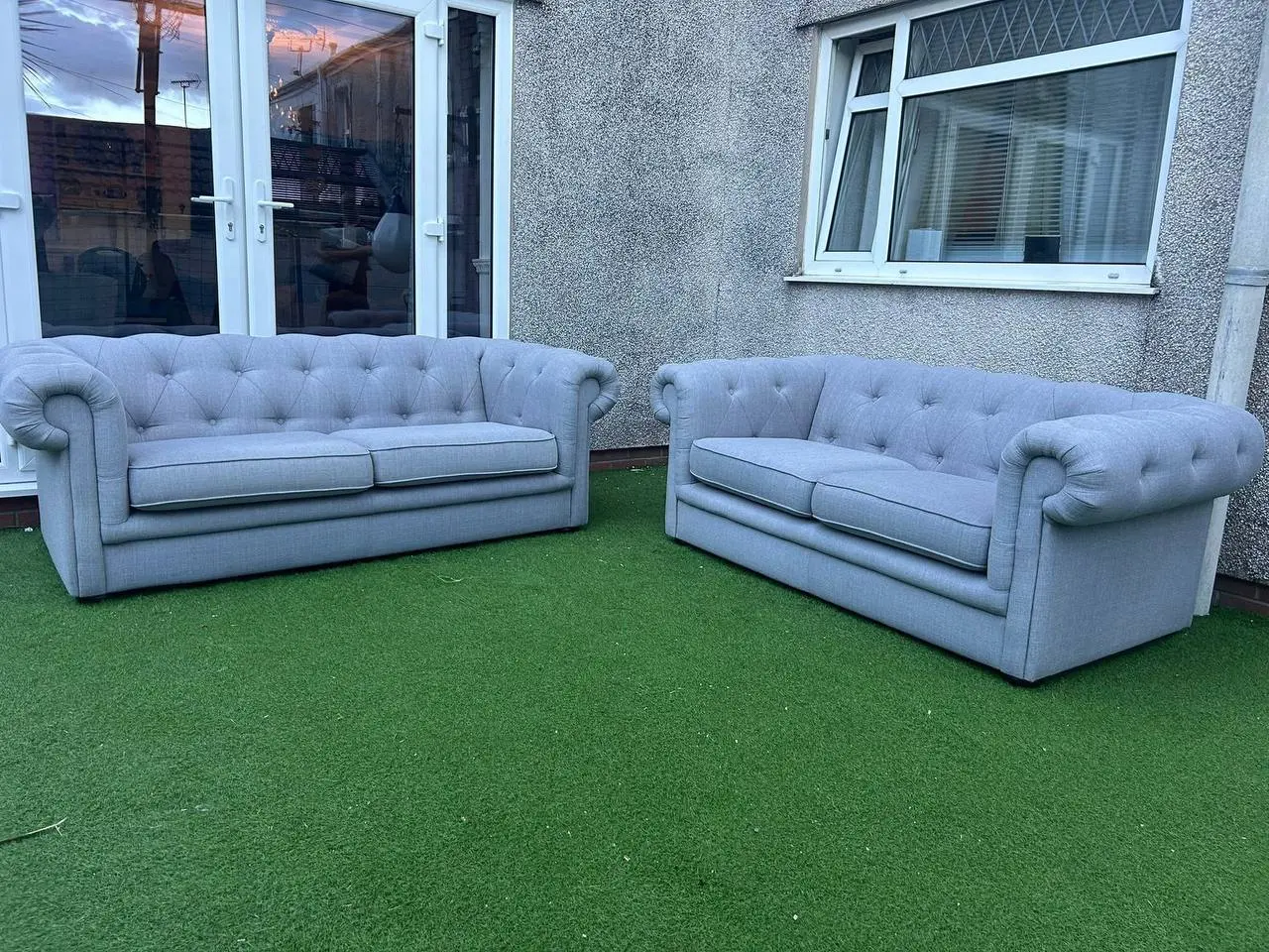 New Stunning DFS Belair 3 seater & 2 seater chesterfield sofa set