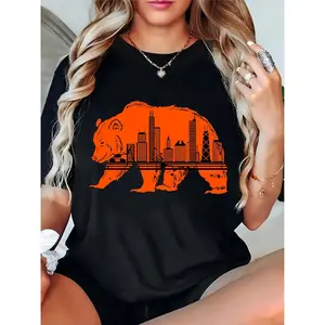 Women's Chicago Bear Skyline Graphic T-Shirt, Casual City Pride Tee for Chicago Fans, Ideal for Game Day & Daily Wear
