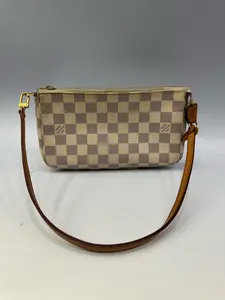 Pre-owned Canvas Shoulder Bags Louis Vuitton Pochette Accessoires NM Damier Azur