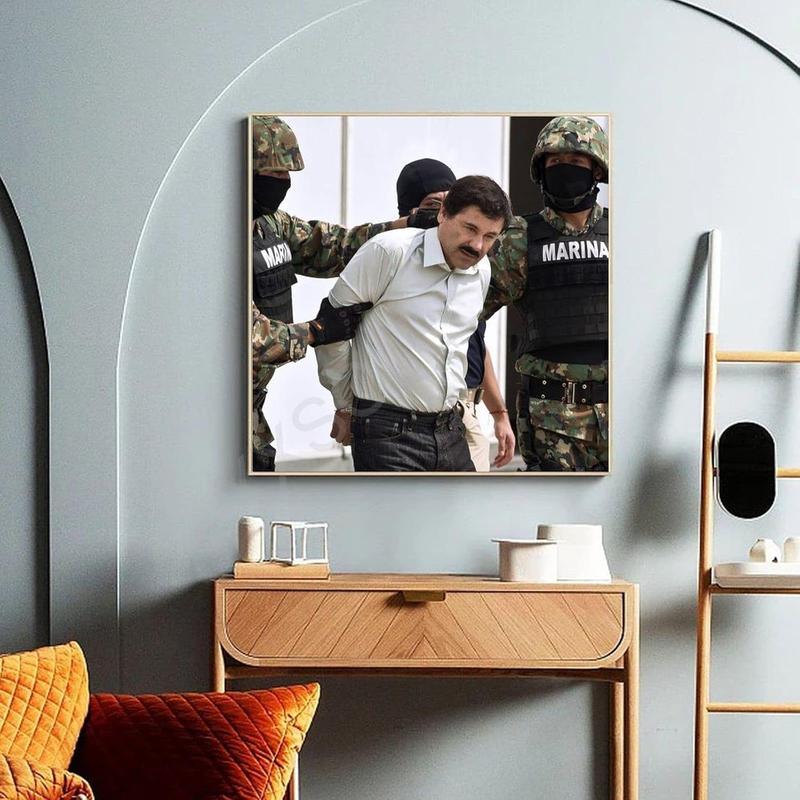 UMATR El Chapo Guzman Mob Mexican Drug Lord Arrested Scene Art Poster (2) Canvas Painting Posters and Prints Wall Art Pictures for Living Room Bedroom Decor 8x8inch(20x20cm) Unframe-Style