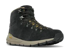 Danner Mountain 600 – The Most Comfortable Men’s Waterproof Hiking Boots! #MensBoots #Danner #OutdoorStyle