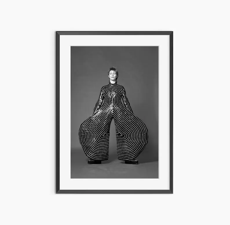 David Bowie Print, Photography Prints, David Bowie Poster, Retro Poster, Black and White Wall Art, Museum Quality Photography Poster..