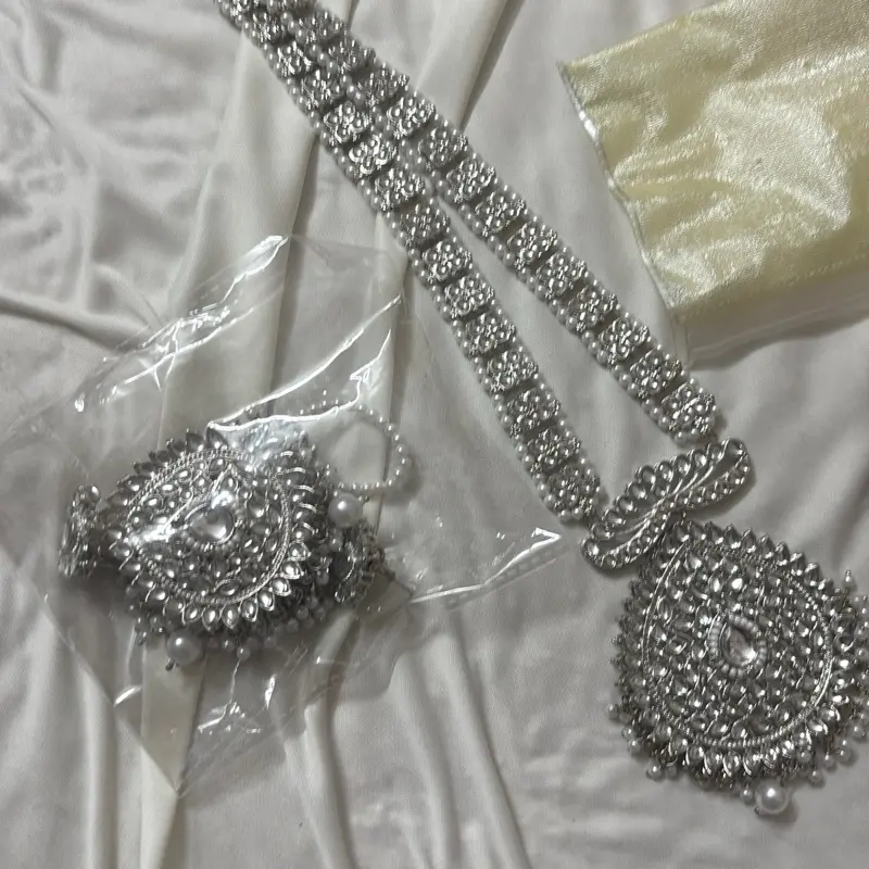 silver mala