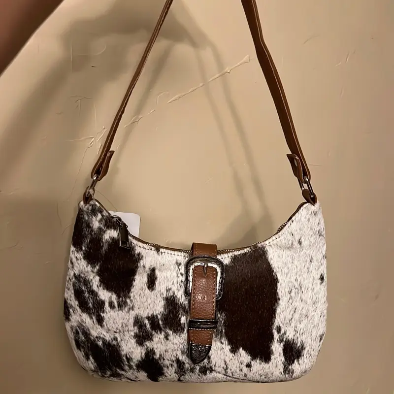 Yuly Cowhide Buckle Shoulder Bag - Stylish and Durable Design for Everyday Use