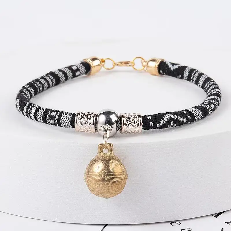 Pet Bell Collar, 1 Count Adjustable Pet Collar, Pet Out Leash Collar, Aesthetic Collars for Dogs Cats Walking and Outing, Pets Supplies