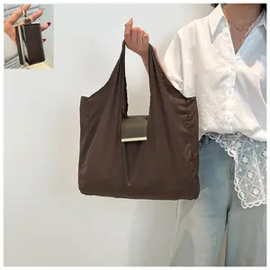 Keychain Handbag Reusable Lightweight Shopping Bag Foldable Extensible Travel Daily Carryall, Portable Keyring Shoulder Bag for Everyday Use