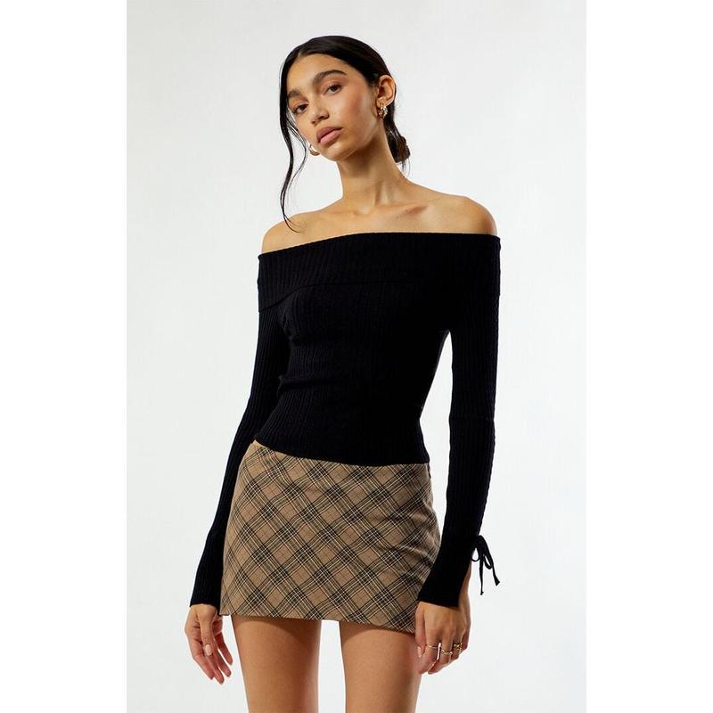 Beverly and Beck Women's Ella Off-The-Shoulder Sweater