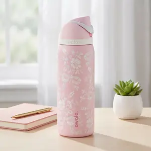 Owala FreeSip 32oz Ribbon Toile Bottle Cup Urban Outfitters Exclusive Limited Edition Hydration Tumbler For School Work Travel