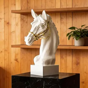 Light Luxury Animal Statues Sell Well High-end Art Simulation Horse Head Ornaments European Fashion Office Decoration Crafts Art Figurine Home Decor