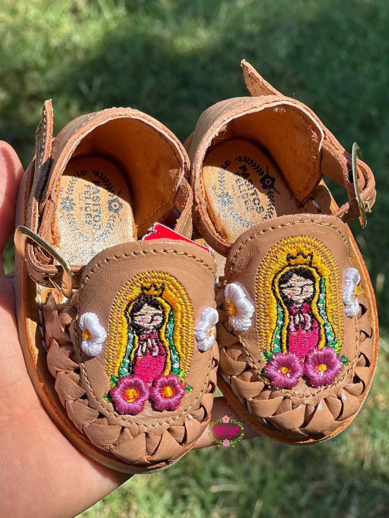 Virgencita 3D Flowers - Tan Buckle