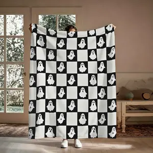 Cute Ghost Checkered Flannel Throw Blanket, Soft Cozy Halloween Buffalo Plaid Blanket, Warm Spooky Home Decor for Sofa Bed, Perfect Gift for Halloween Lovers