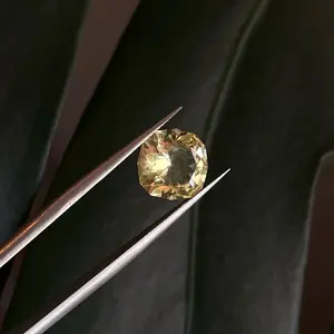 Yellow Apatite Square Cushion Cut Loose Gemstone for Fine Jewelry, 3.15ct, 9.5mm