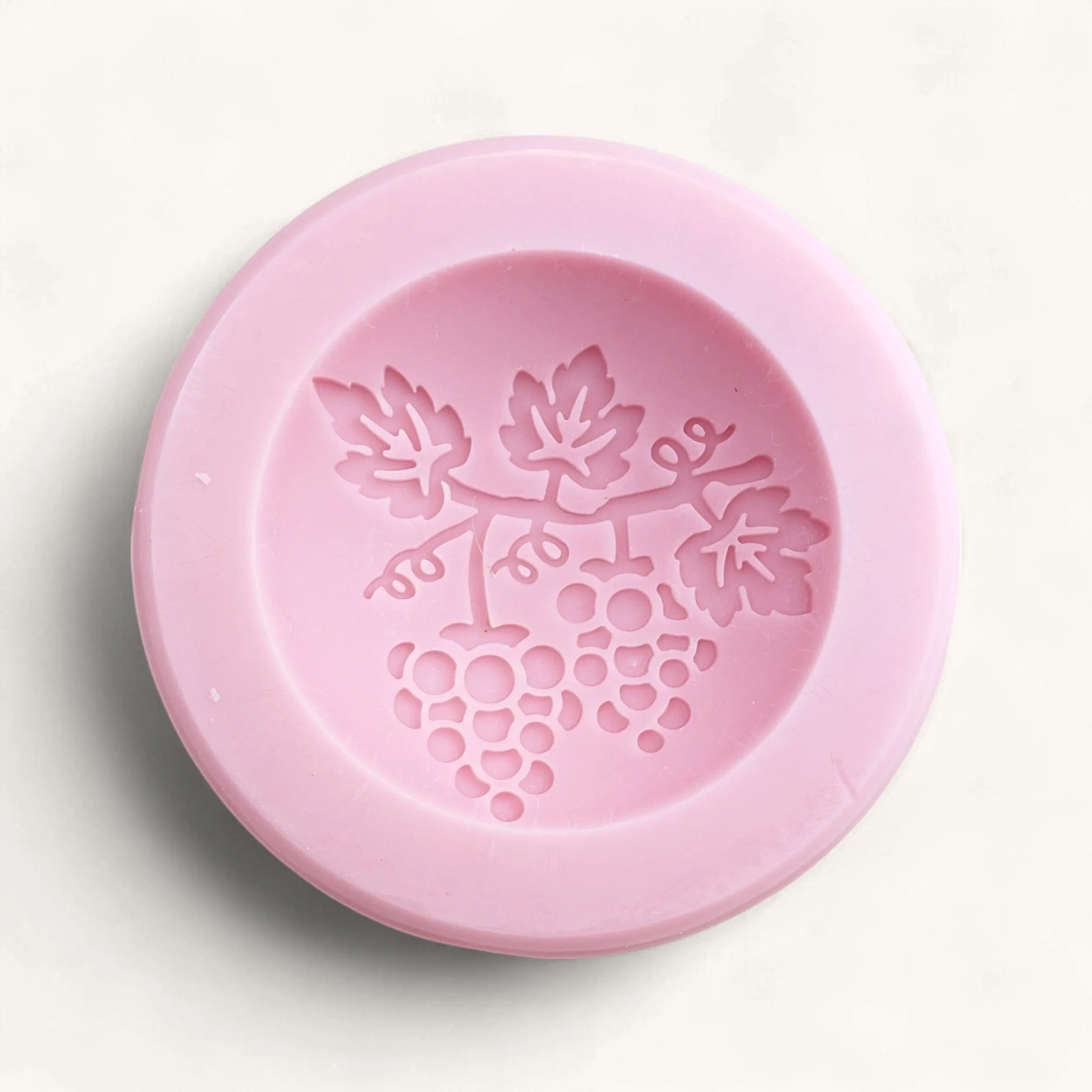 Cabernet & Neroli Scented Vessel - Vines