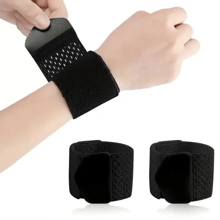 2 Pack Wrist Brace Adjustable Wrist Support Wrist Straps for Fitness Weightlifting Highly Elastic (Black) Good sports helper in gym