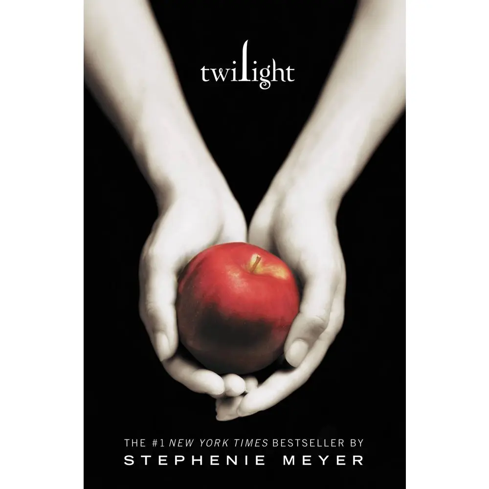 USED Book - Twilight by Meyer, Stephenie (Paperback) - english