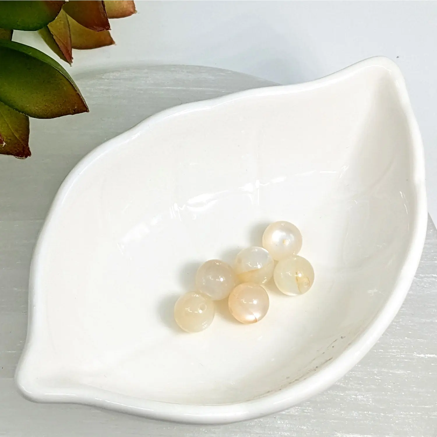 Silver Moonstone 8mm Round Beads (6) #LV7122